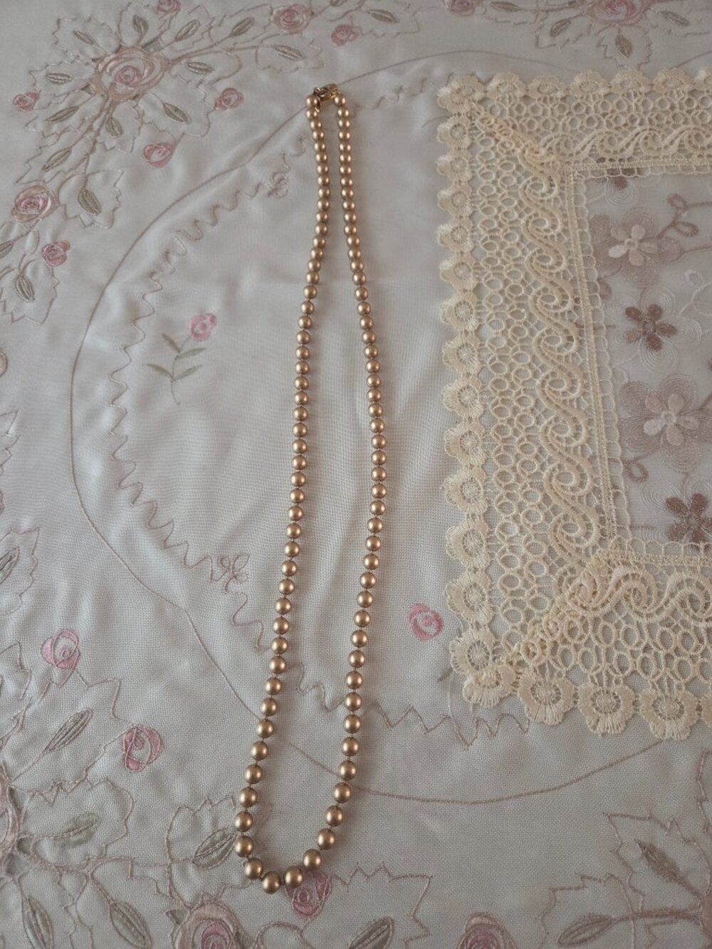 Vintage CaroLee Champagne Faux Pearls